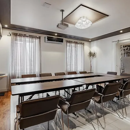 Uno Design 4* Odessa