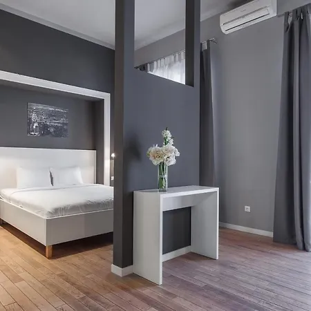 Uno Design Hotel