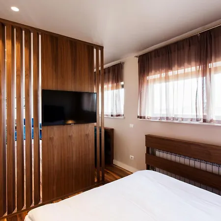 Uno Design Hotel