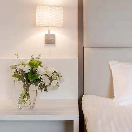 Hotel Uno Design Odessa