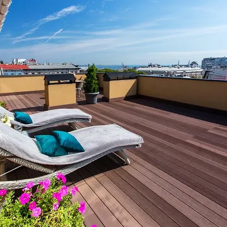 Hotel Uno Design 4*
