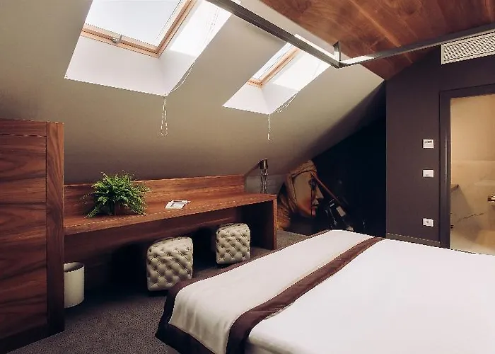 Hotel Uno Design Odessa