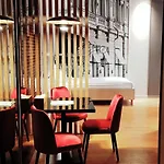 Hotel Uno Design 4*