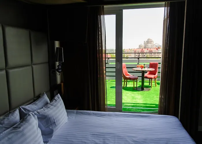 Uno Design 4* Odessa