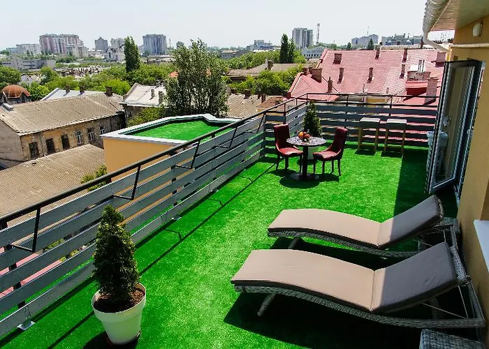 Uno Design Готель 4*